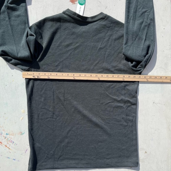 Men's NWT 01.Algo T-Shirt Gray Waffle-Knit Performance M QuickDry Stretch Active - Picture 11 of 11
